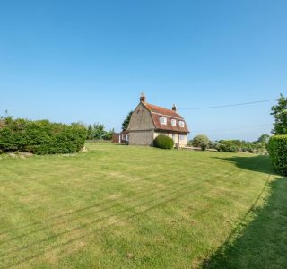 Shalfleet Farmhouse Garden View