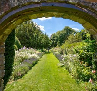 Shalfleet Manor